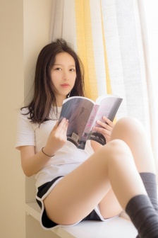转生王女与天才千金的魔法革命